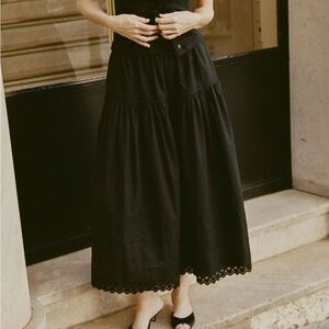 Doen Sebastiane Skirt in Black